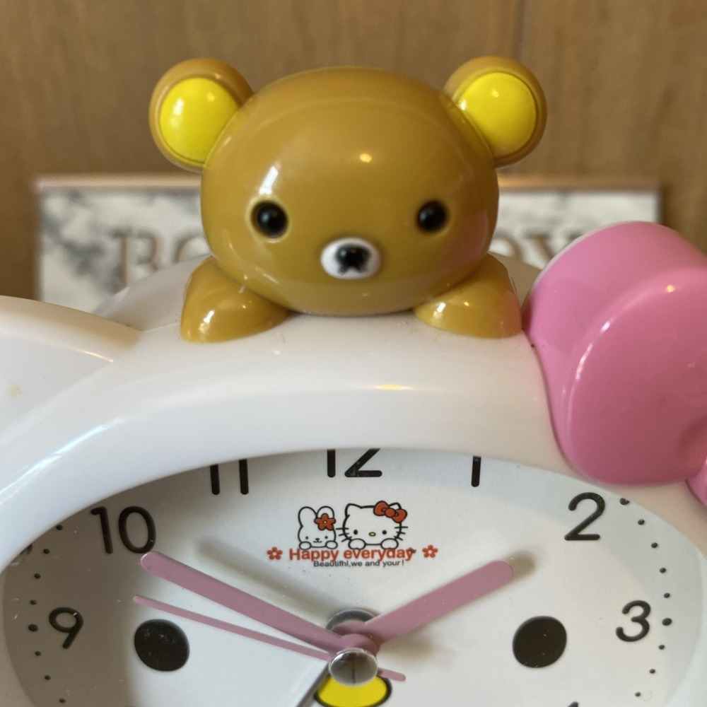 Hello Kitty Alarm Clock Bear Topper Pink Bow Battery Operated - Picture 4 of 15